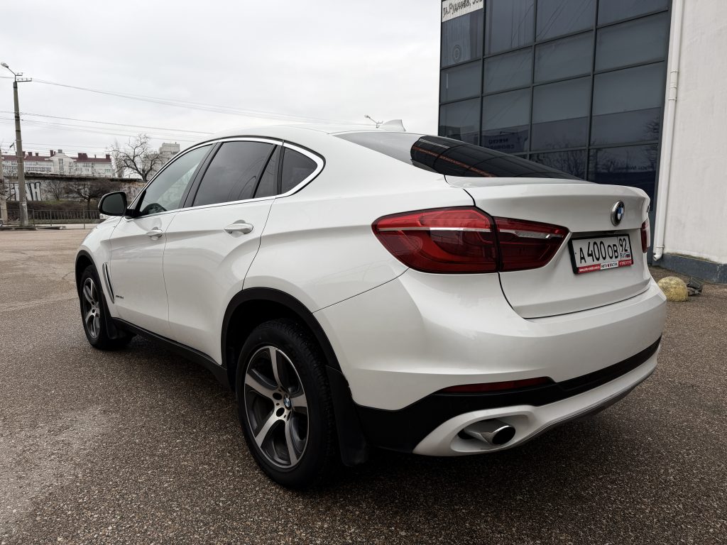 BMW X6